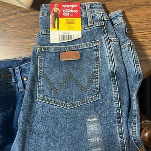 Women’s Wrangler Jeans